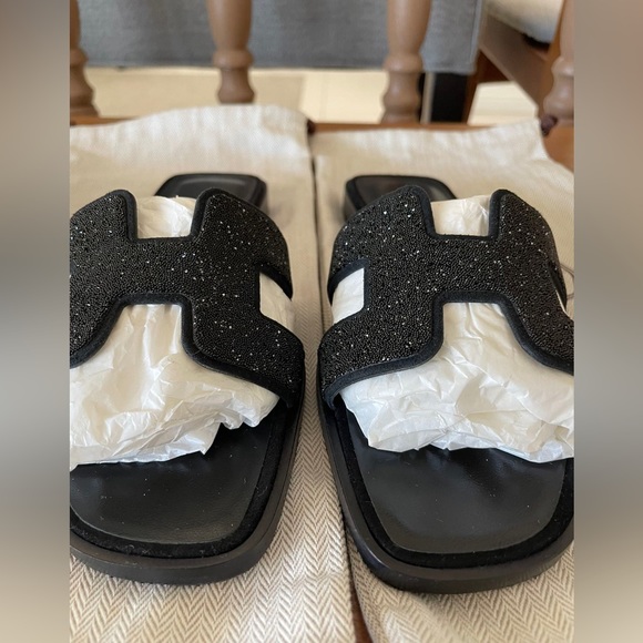 Authentic Hermes Oran Sandal - Picture 2 of 3